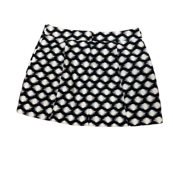 Banana Republic black and white skirt, size 14 - Picture 5 of 8